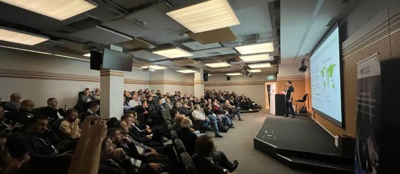 Audience during the 5th edition